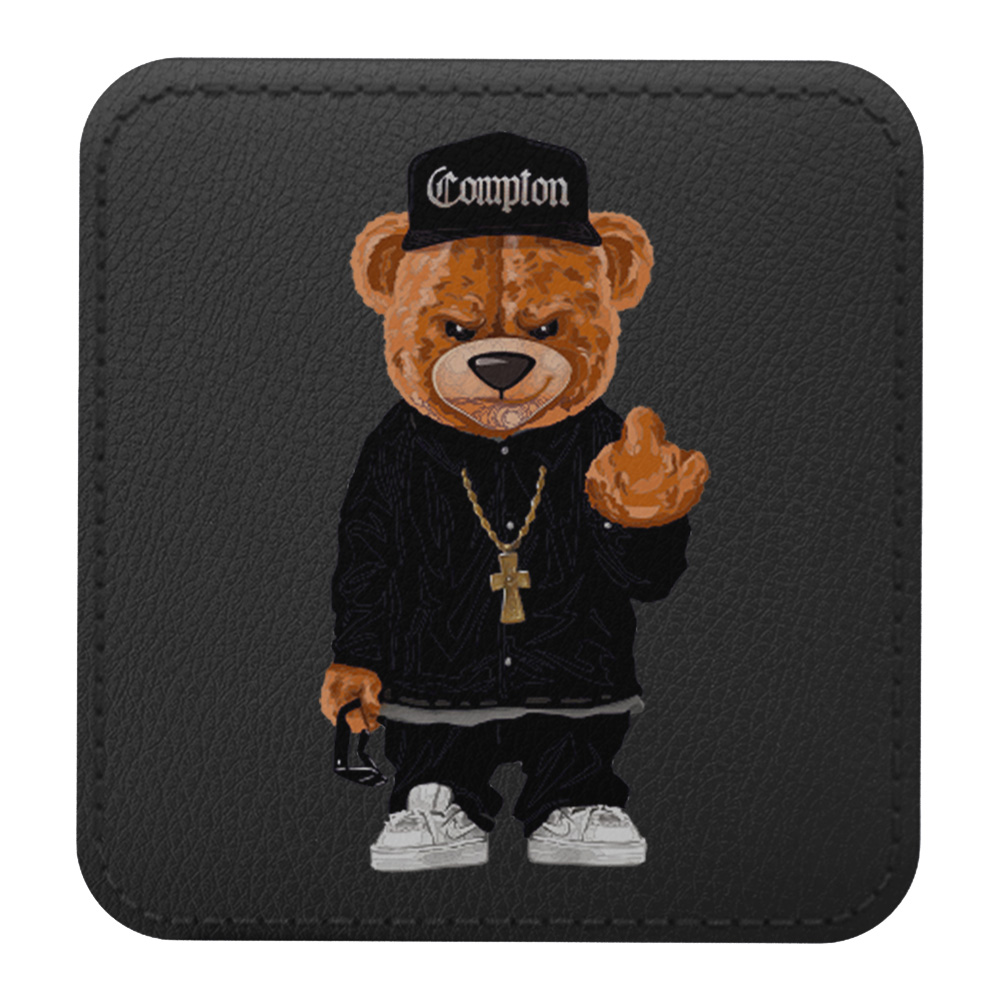 Внешний аккумулятор Power bank с принтом - Дерзкий мишка Compton