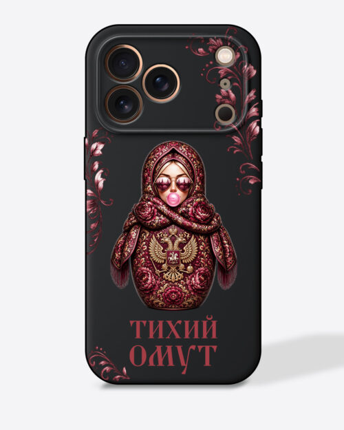 Матрешка бордовая с узорами "Тихий омут" — Черный чехол с принтом